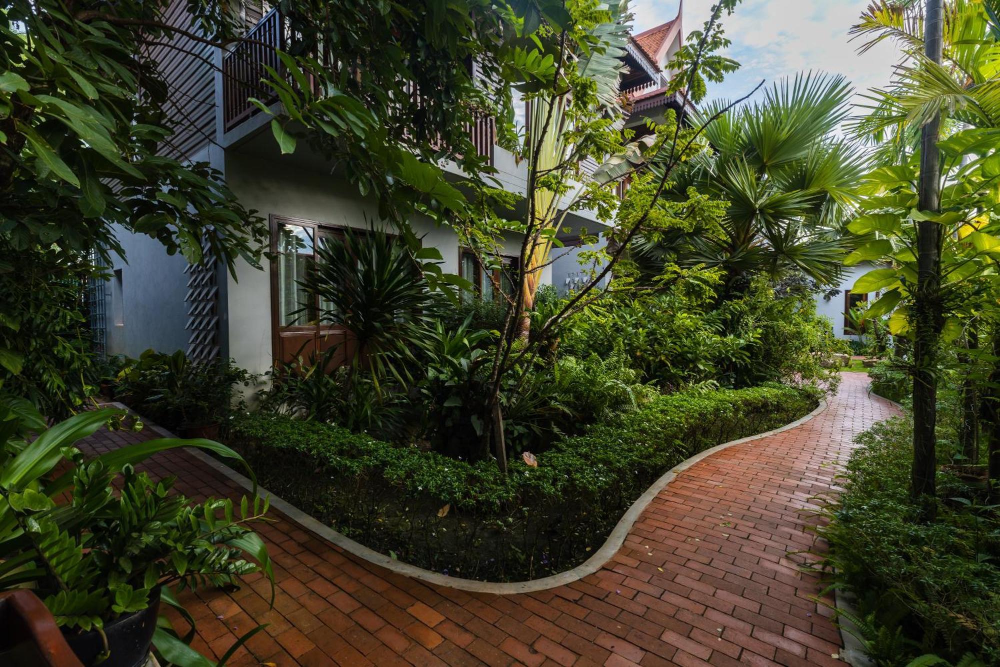 Golden Vishnu Villa Siem Reap Exterior foto